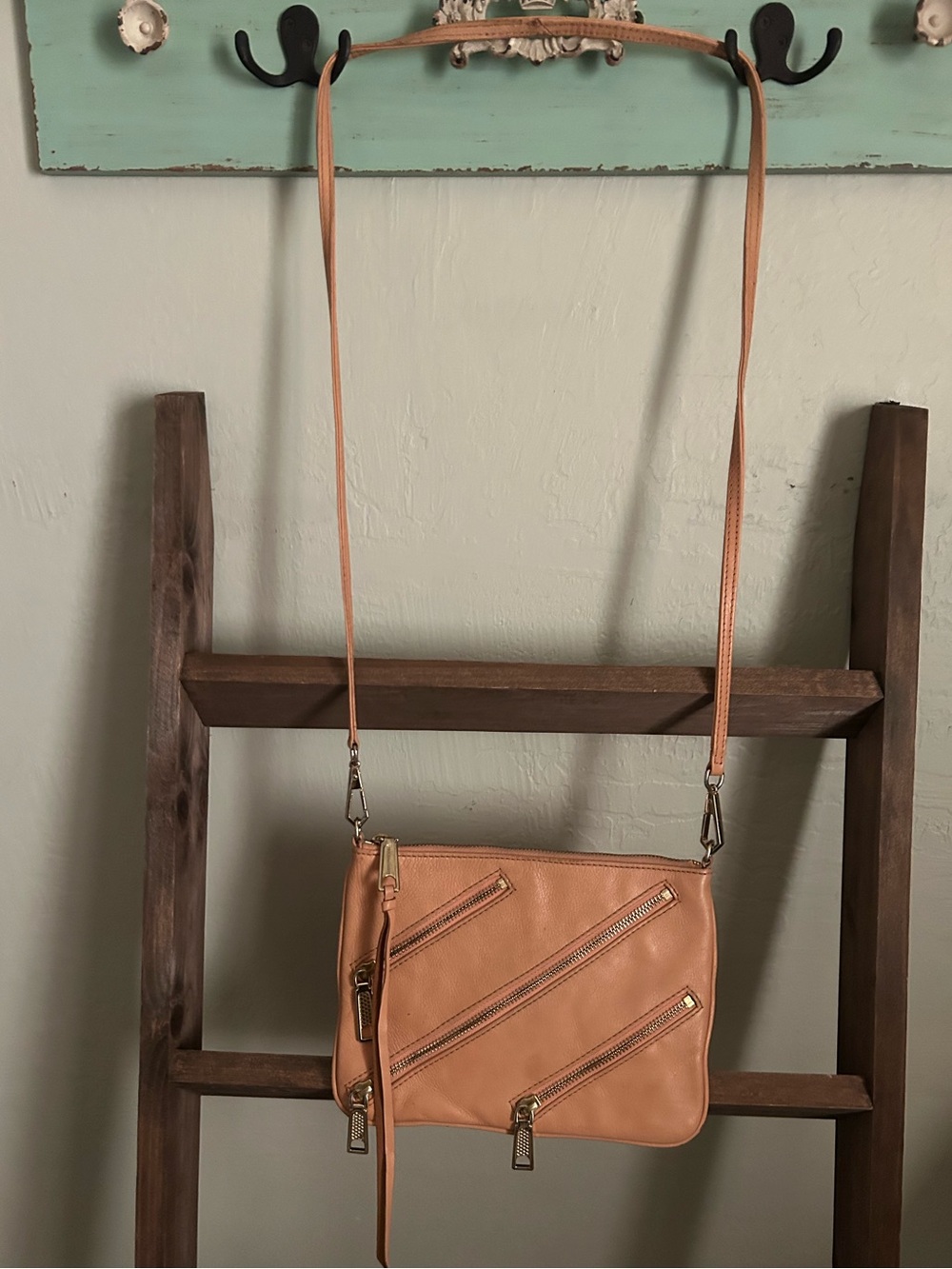 $5 SALE! 🔥 Rebecca Minkoff Crossbody Purse